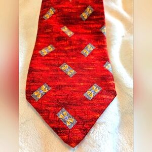 Vintage Robert Talbott Studio Handsewn Silk Tie Red Geometric Floral  Sze 60"x4"